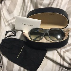EUC BALENCIAGA Sunglasses
